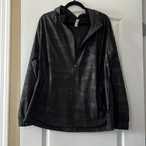 Black camo windbreaker RBX size XL